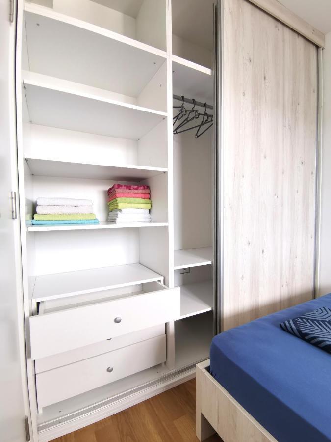Stan Na Dan M Apartment Novi Sad Bagian luar foto
