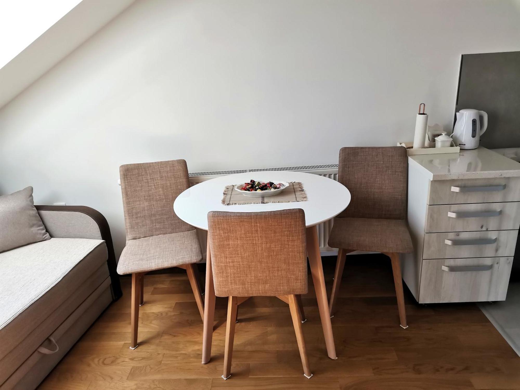 Stan Na Dan M Apartment Novi Sad Bagian luar foto